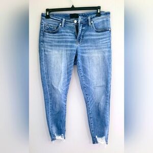 Buckle Black Fit No. 53 Skinny Crop Women's Jeans